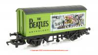 R60315 Hornby The Beatles Anthology 3 Wagon